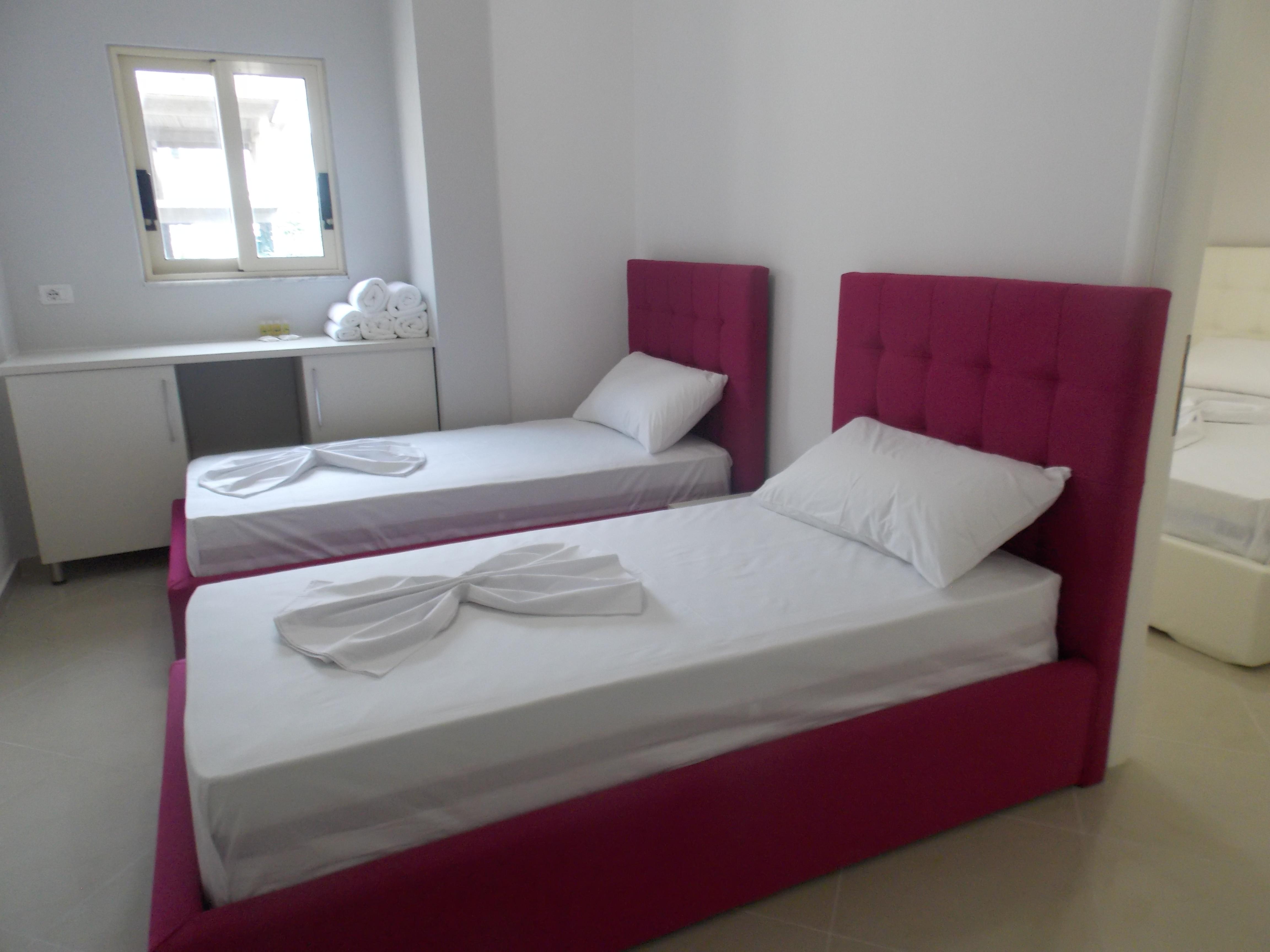 Hotel Sunrays Саранда Экстерьер фото